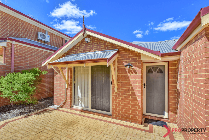 102 Coode Street, MAYLANDS, WA 6051