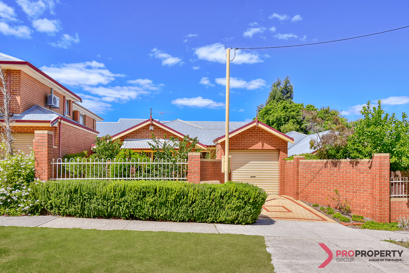 102 Coode Street, MAYLANDS, WA 6051