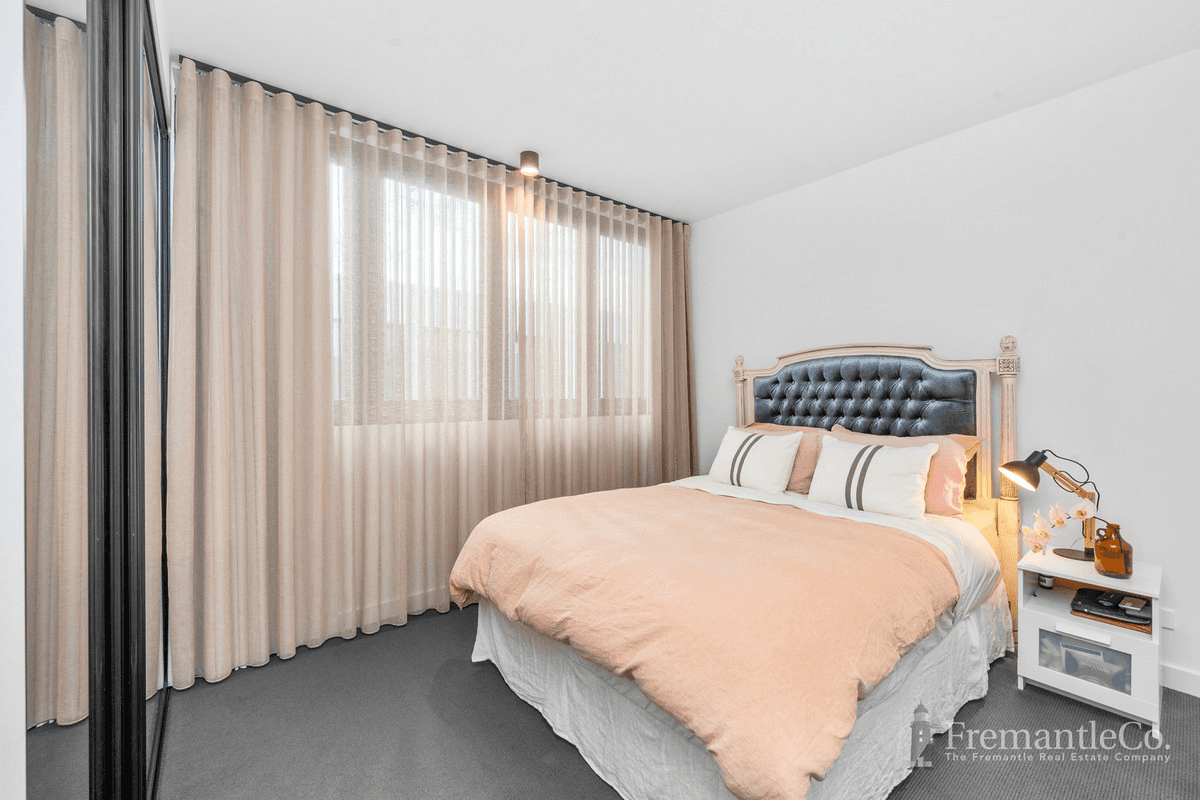 12/1A Charles Street, SOUTH FREMANTLE, WA 6162