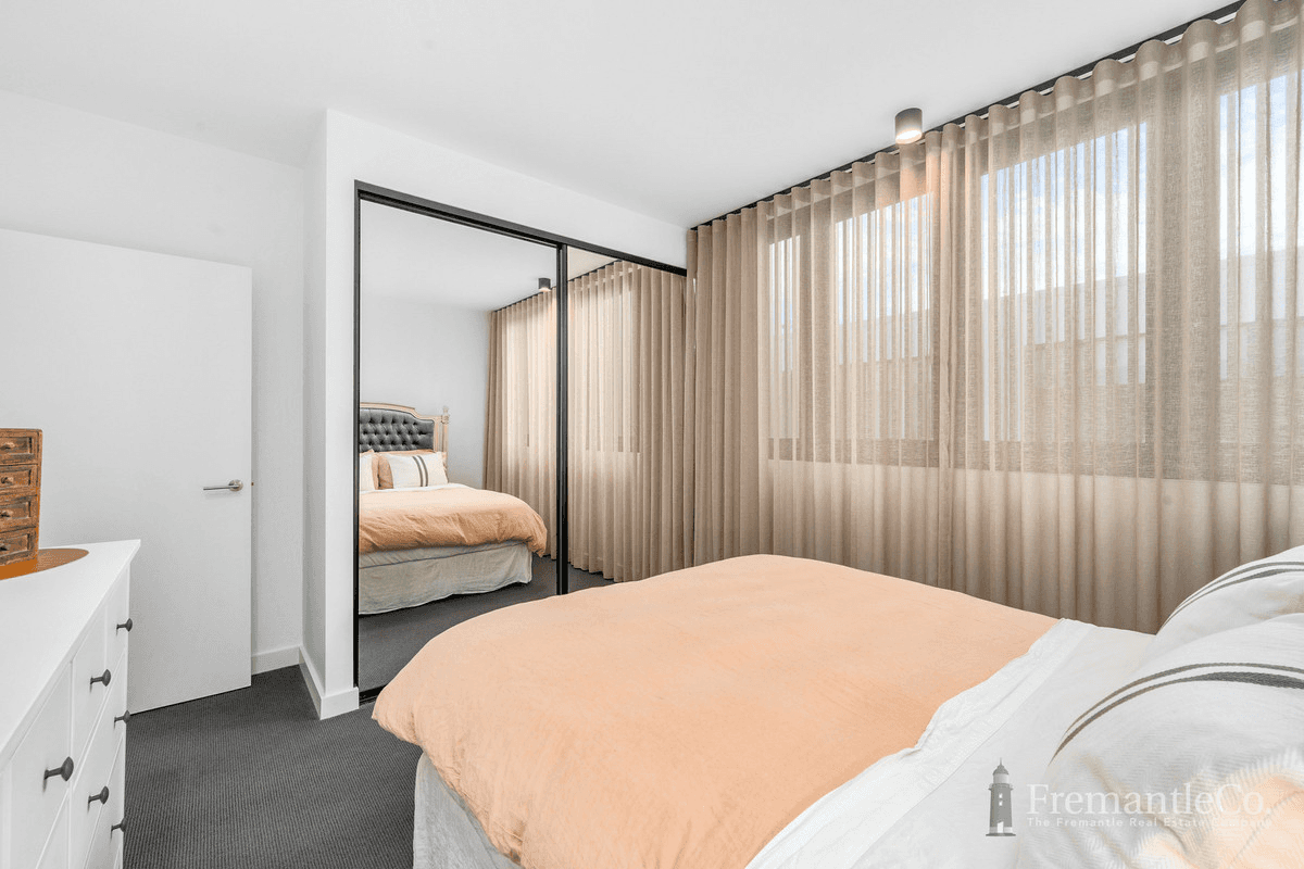 12/1A Charles Street, SOUTH FREMANTLE, WA 6162