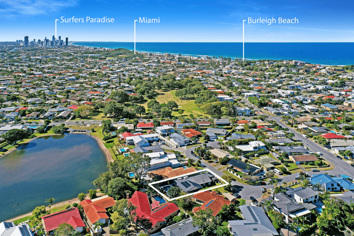 12 Seahawk Crescent, Burleigh Waters, QLD 4220