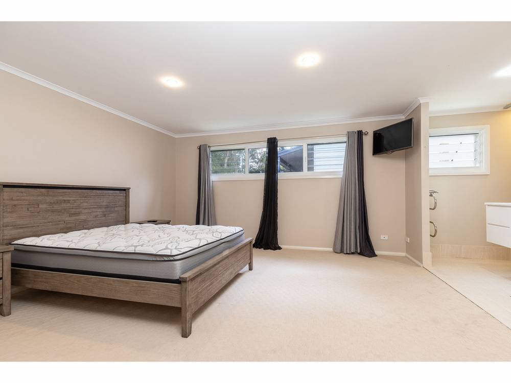 8 Second Ridge Road, SMITHS LAKE, NSW 2428