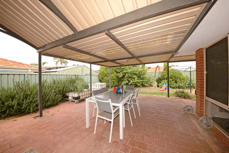 21 Namoi Turn, Merriwa, WA 6030