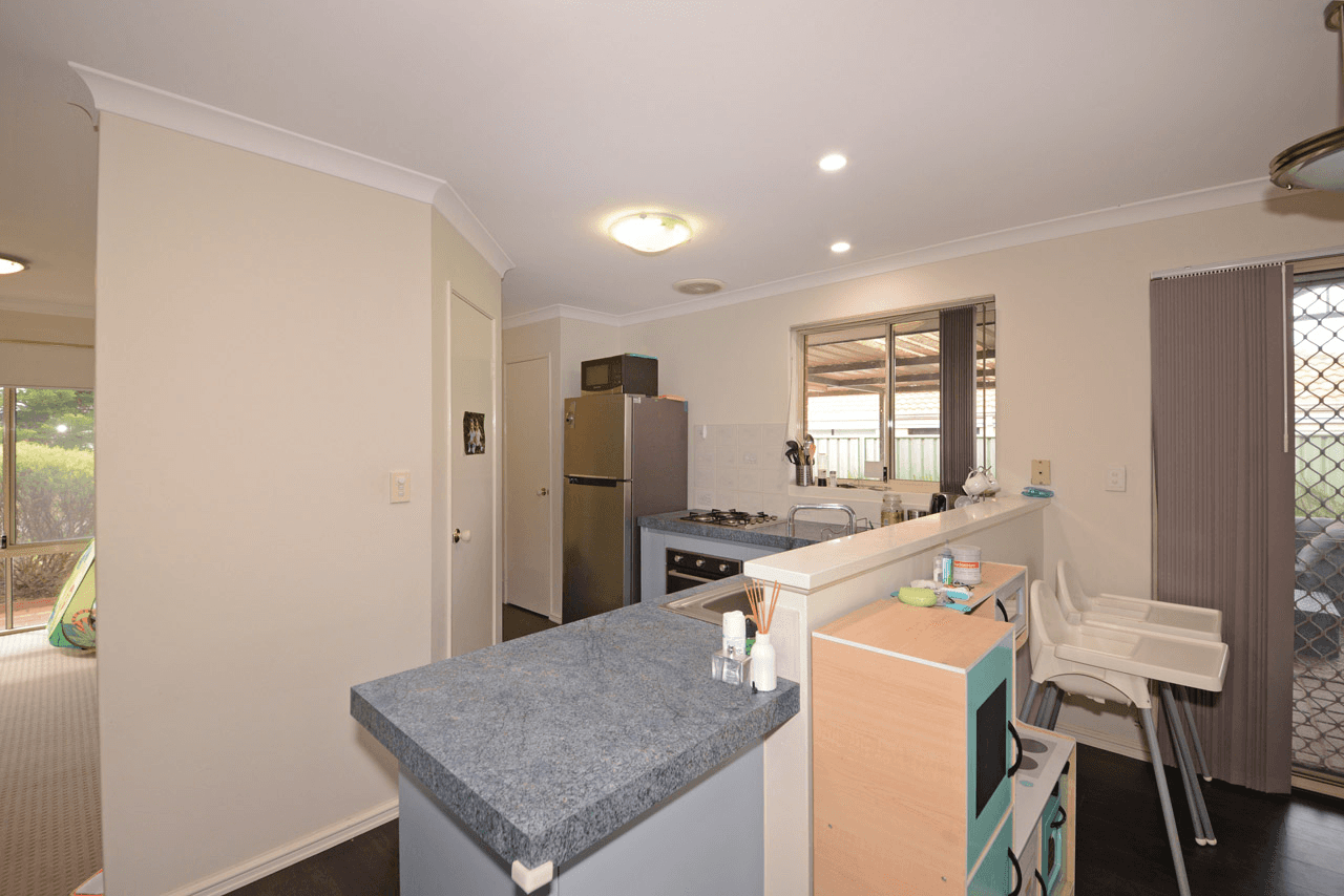 21 Namoi Turn, Merriwa, WA 6030