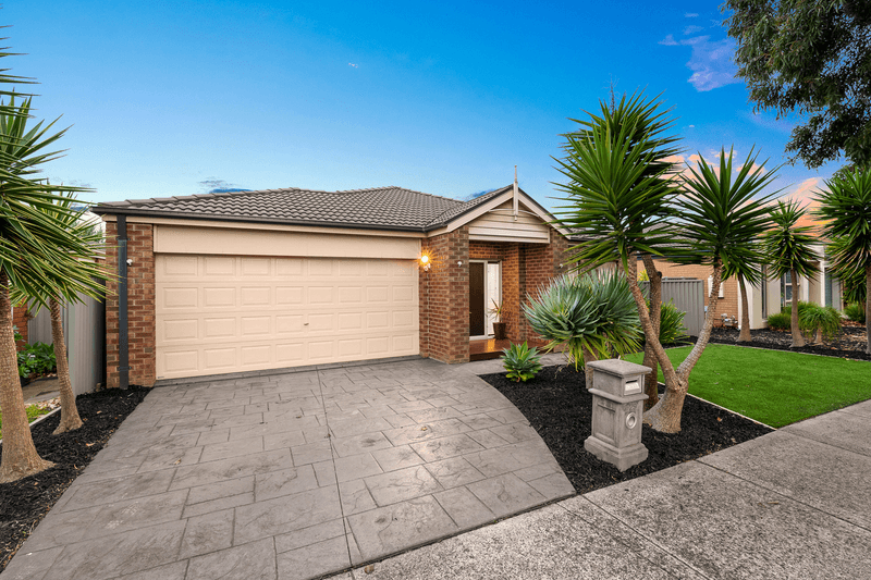 29 Avalon Crescent, Cranbourne East, VIC 3977