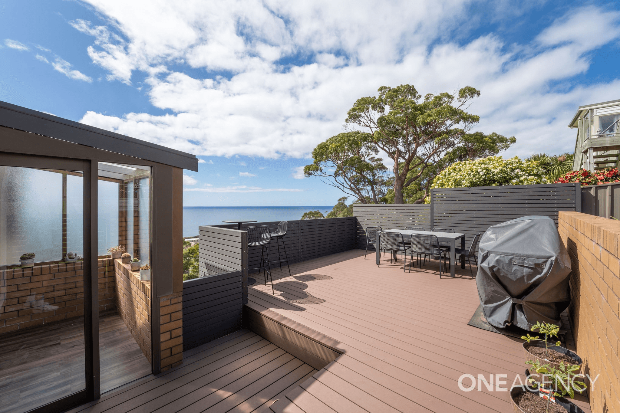 32 Seaview Avenue, Parklands, TAS 7320