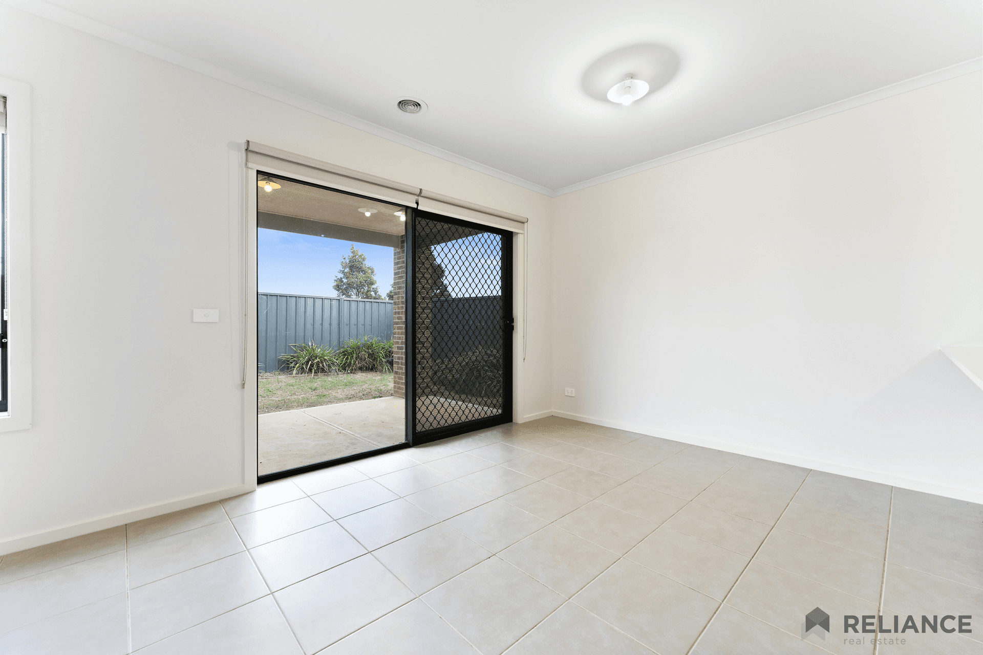 5 Rushton Avenue, Strathtulloh, VIC 3338