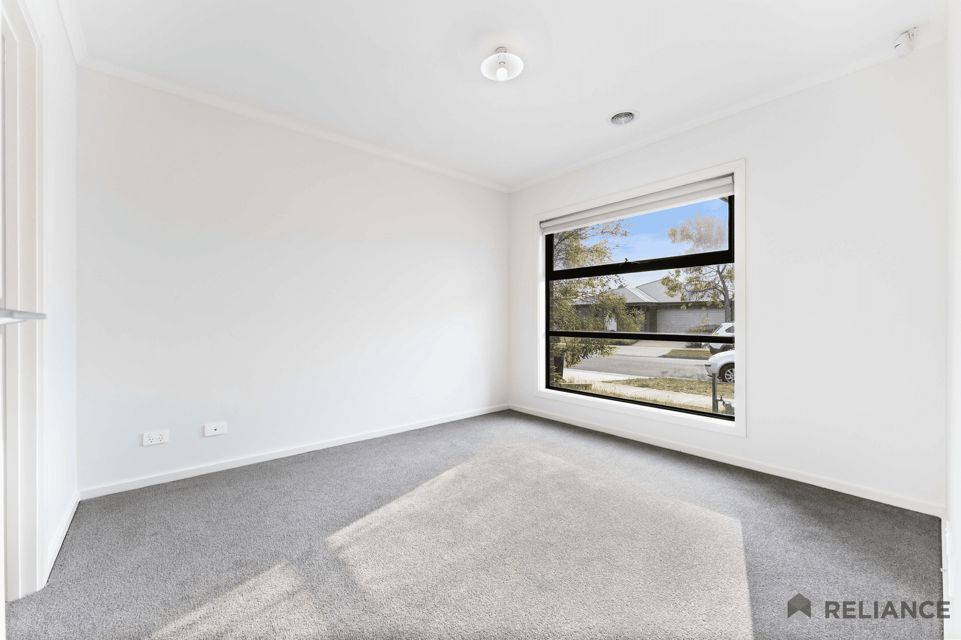 5 Rushton Avenue, Strathtulloh, VIC 3338