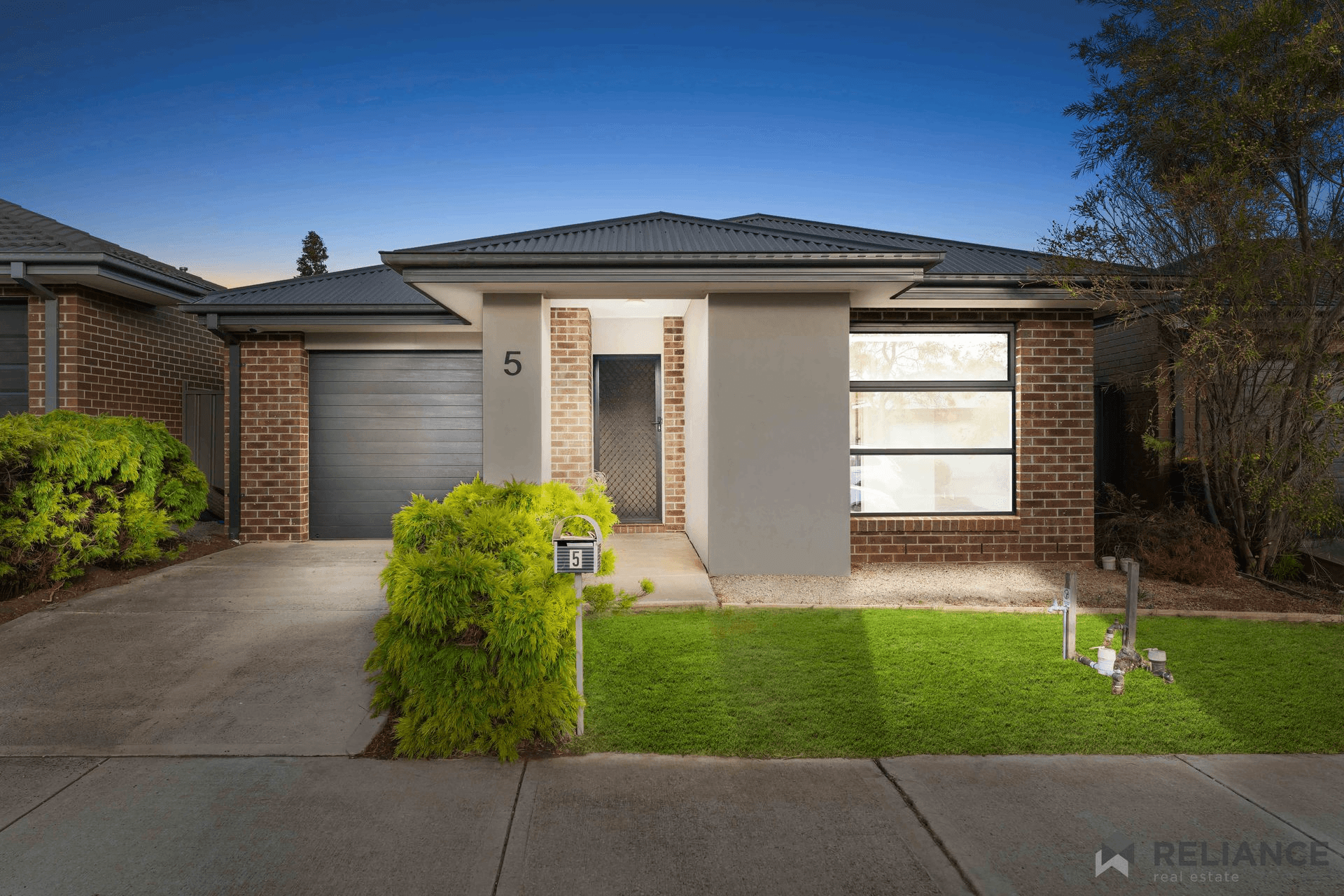 5 Rushton Avenue, Strathtulloh, VIC 3338