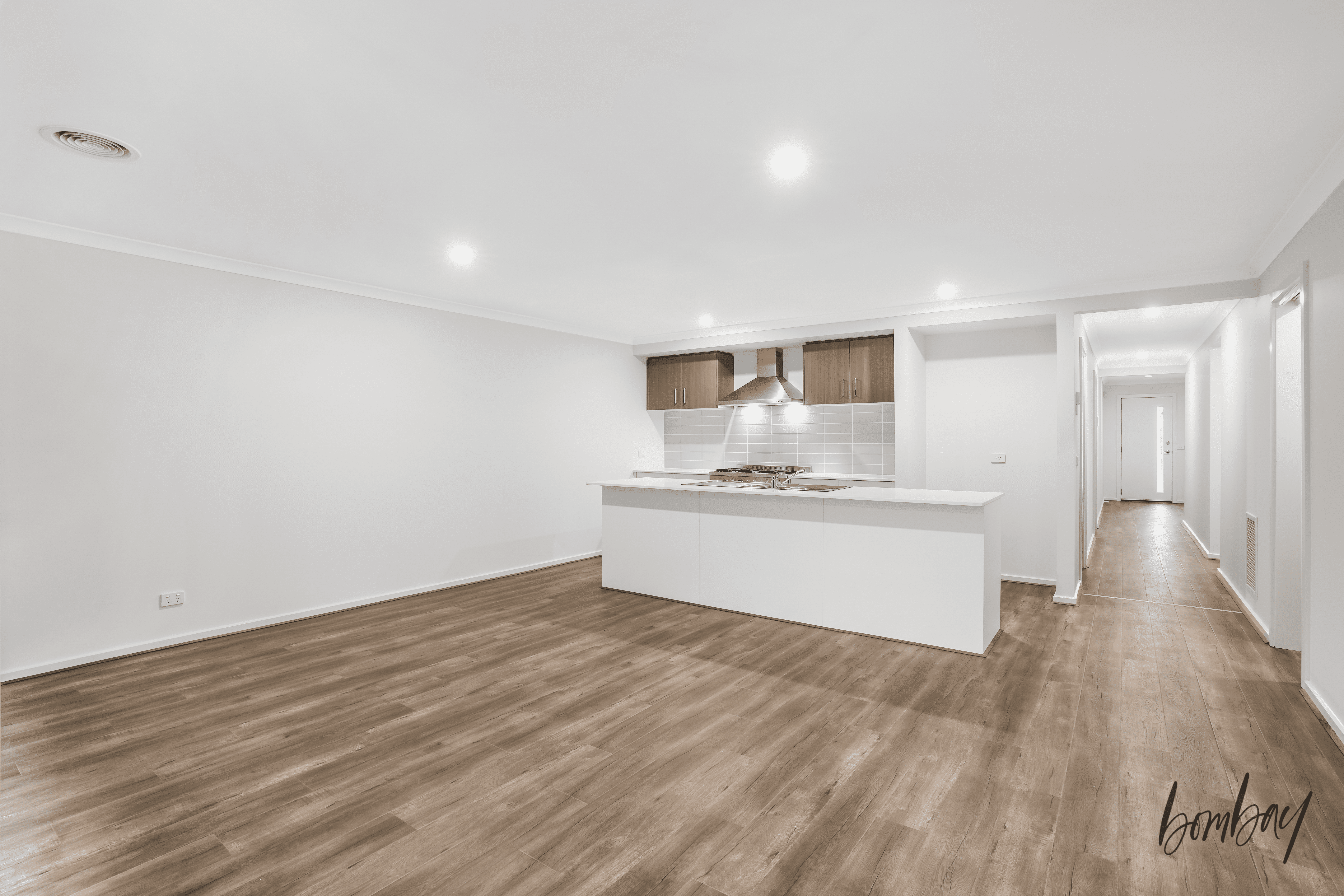 13 Leyburn Parade, WOLLERT, VIC 3750