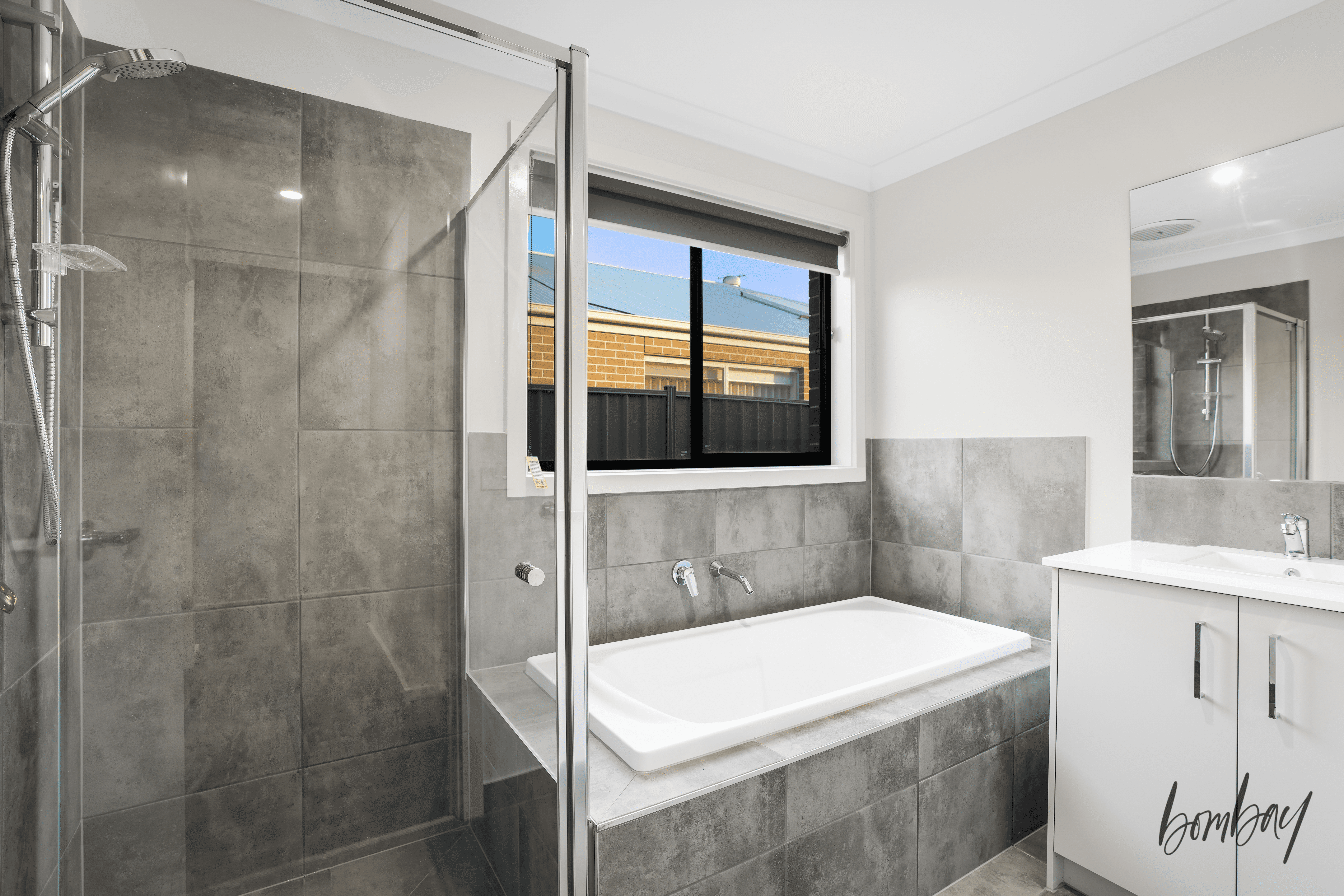 13 Leyburn Parade, WOLLERT, VIC 3750