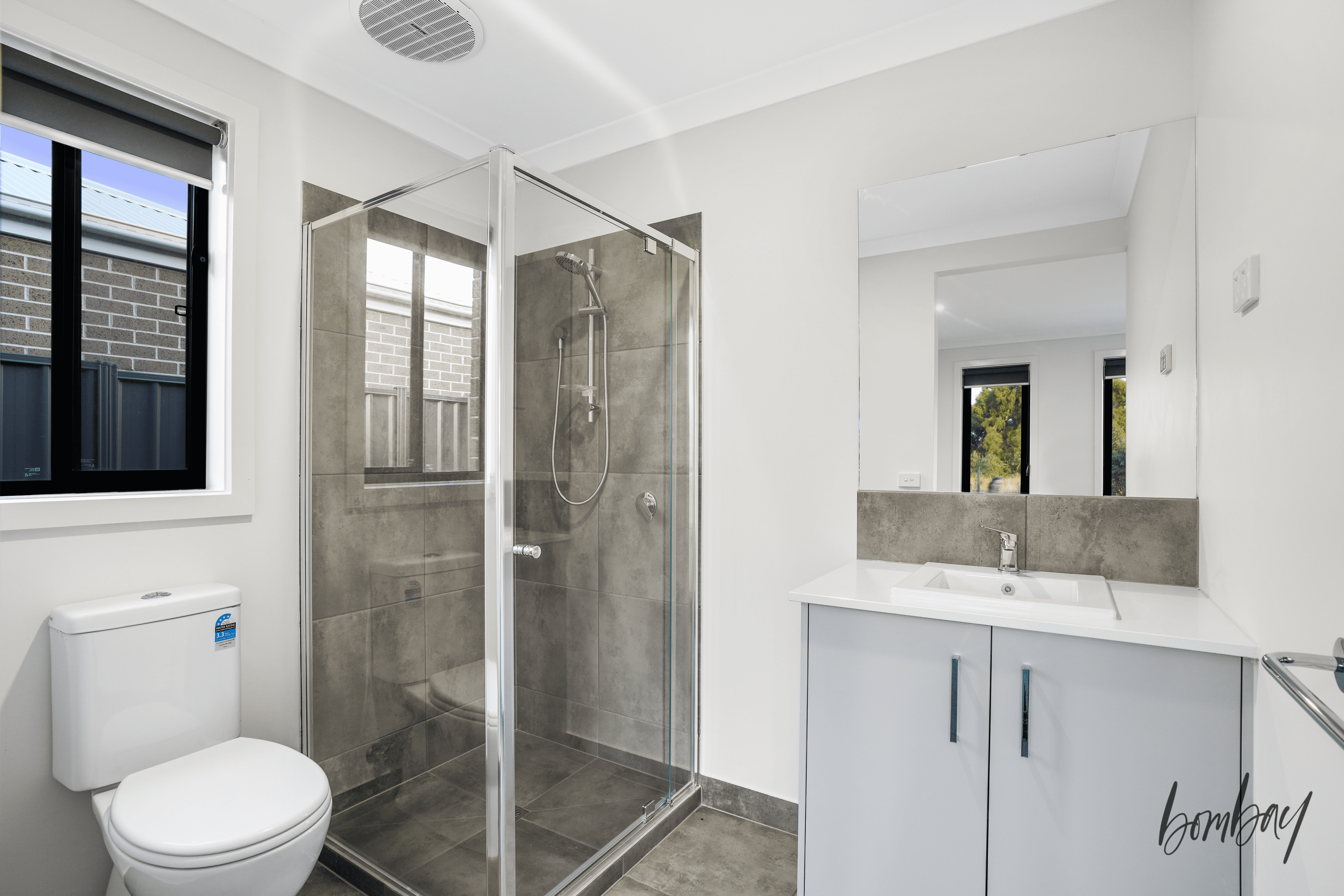 13 Leyburn Parade, WOLLERT, VIC 3750