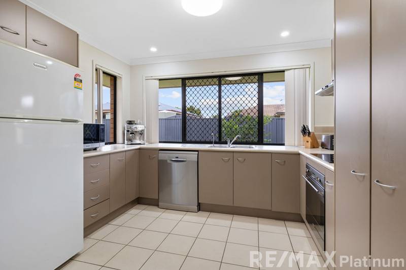 11 Marilyn Place, MORAYFIELD, QLD 4506