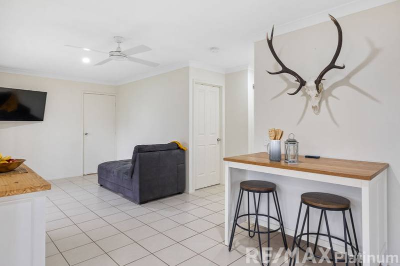 11 Marilyn Place, MORAYFIELD, QLD 4506