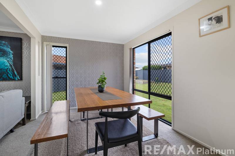 11 Marilyn Place, MORAYFIELD, QLD 4506