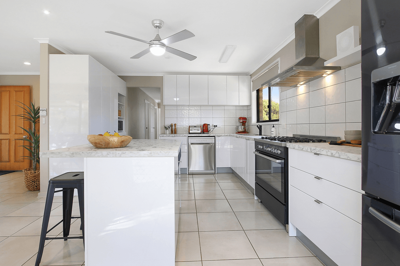 12 Decora Place, THURGOONA, NSW 2640