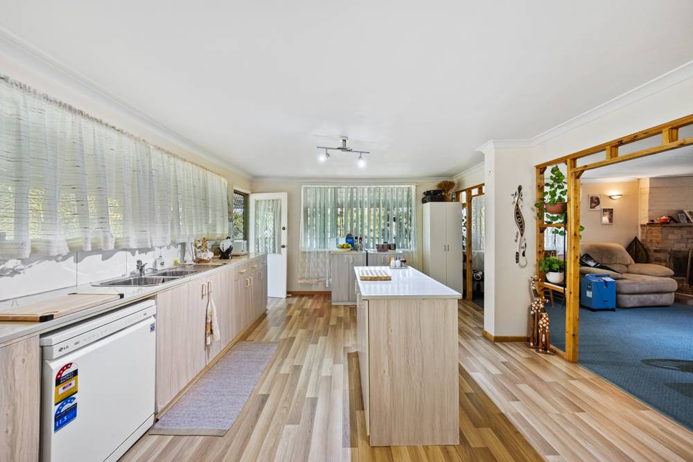 56 Herron Road, PIE CREEK, QLD 4570