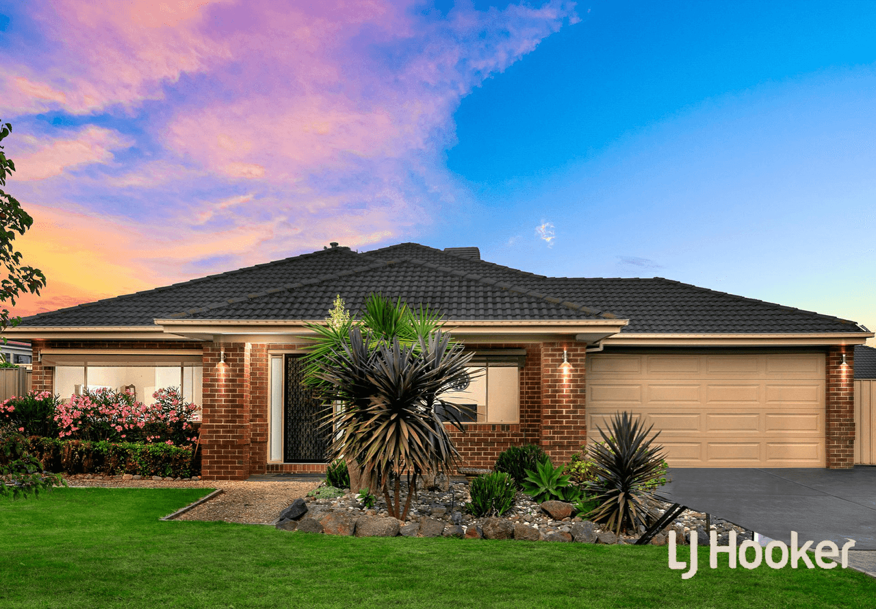 12 Adrian Circuit, WALLAN, VIC 3756