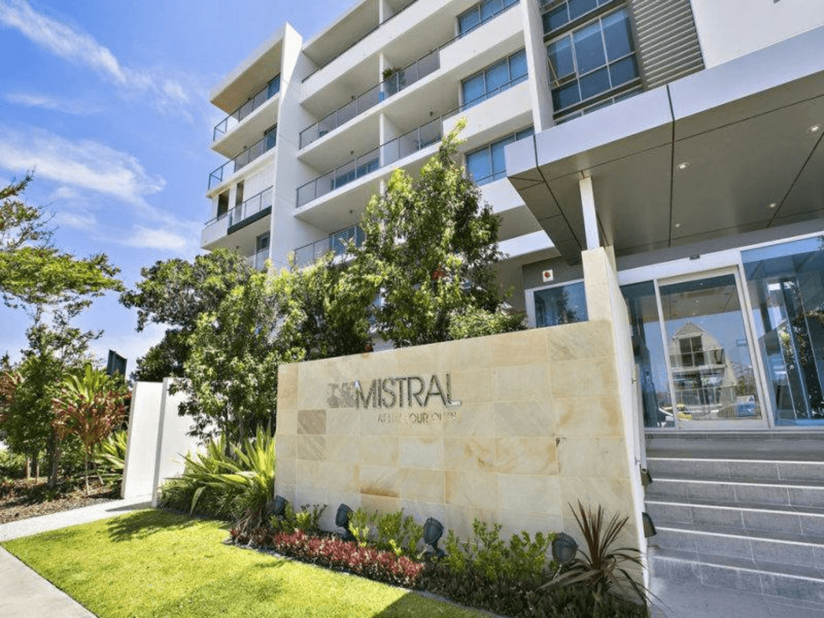 703/43 Harbour Town Drive, BIGGERA WATERS, QLD 4216