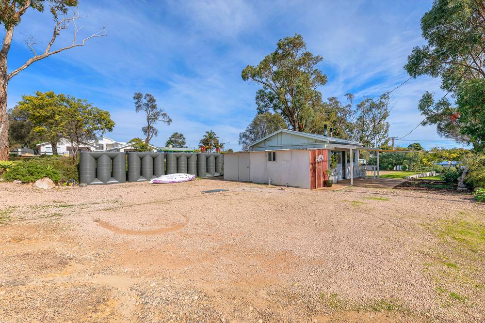 26 Pelican Court, Coffin Bay, SA 5607