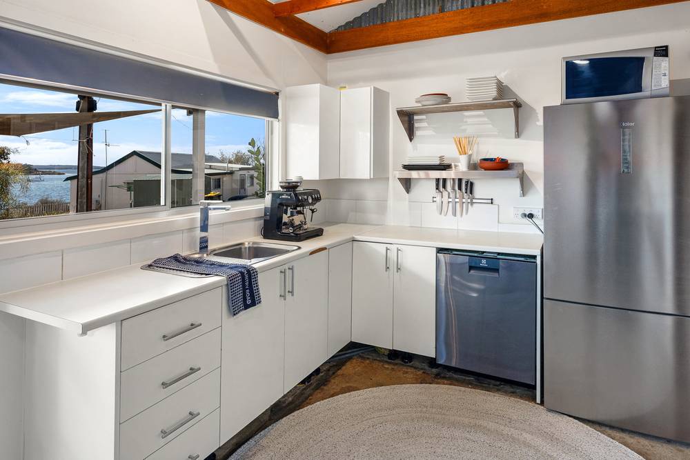 26 Pelican Court, Coffin Bay, SA 5607
