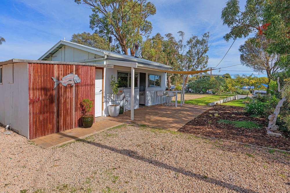 26 Pelican Court, Coffin Bay, SA 5607