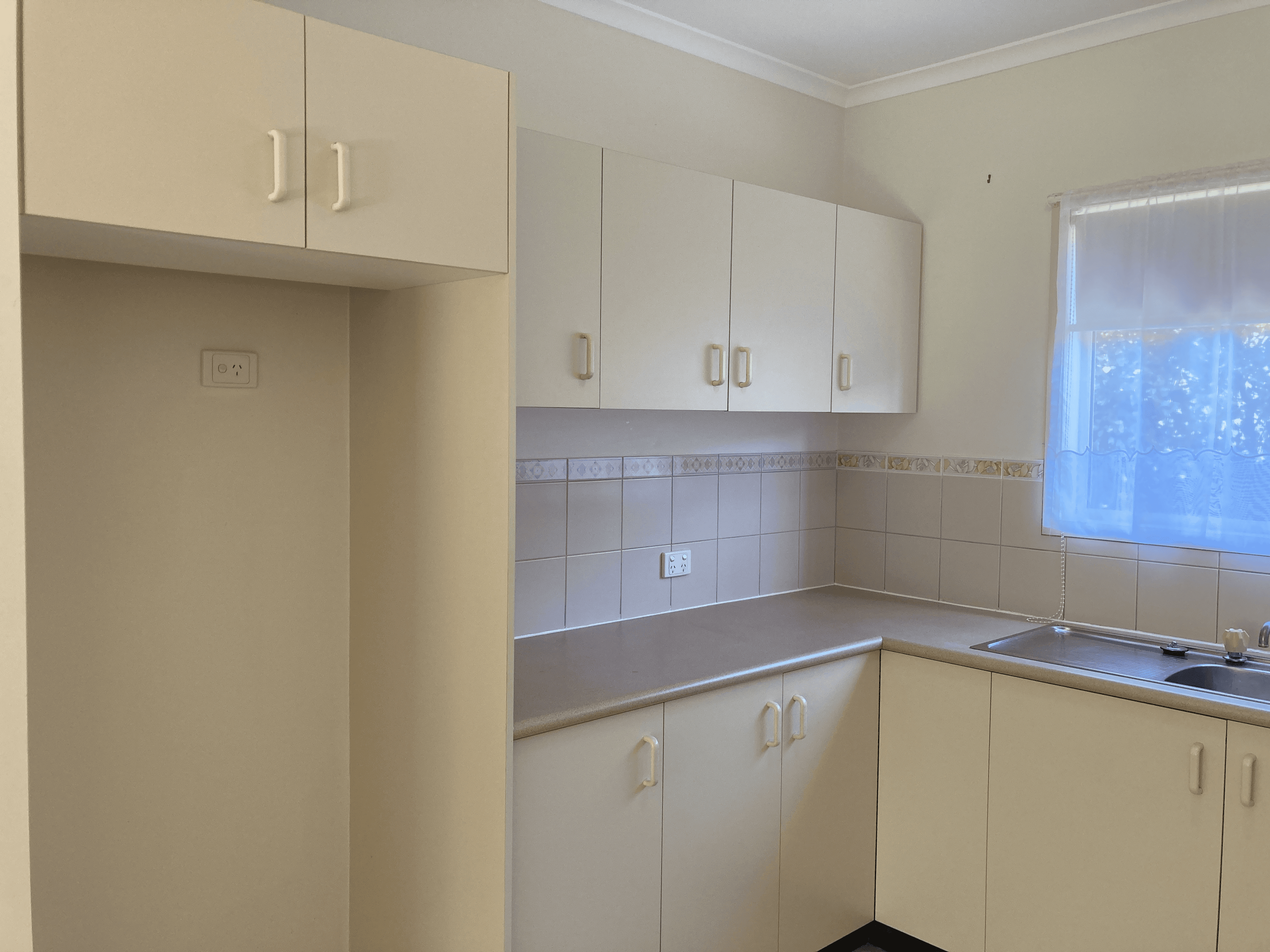 Unit 3/42 Georgina St, Woody Point, QLD 4019