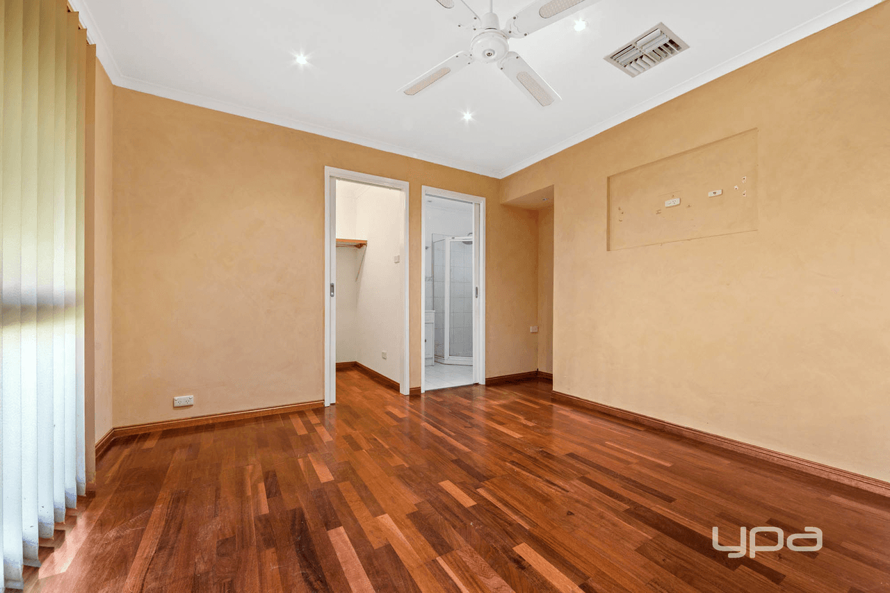 65 Fairfax Circuit, ALBANVALE, VIC 3021