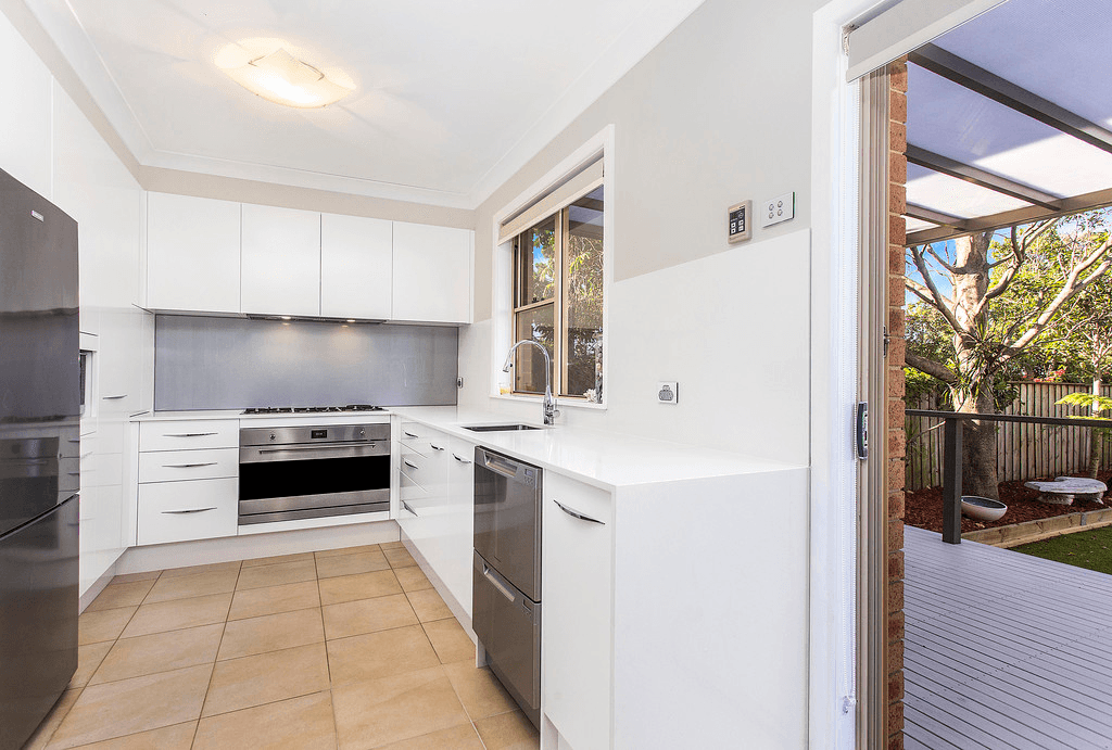 139A Hillcrest Ave, GREENACRE, NSW 2190