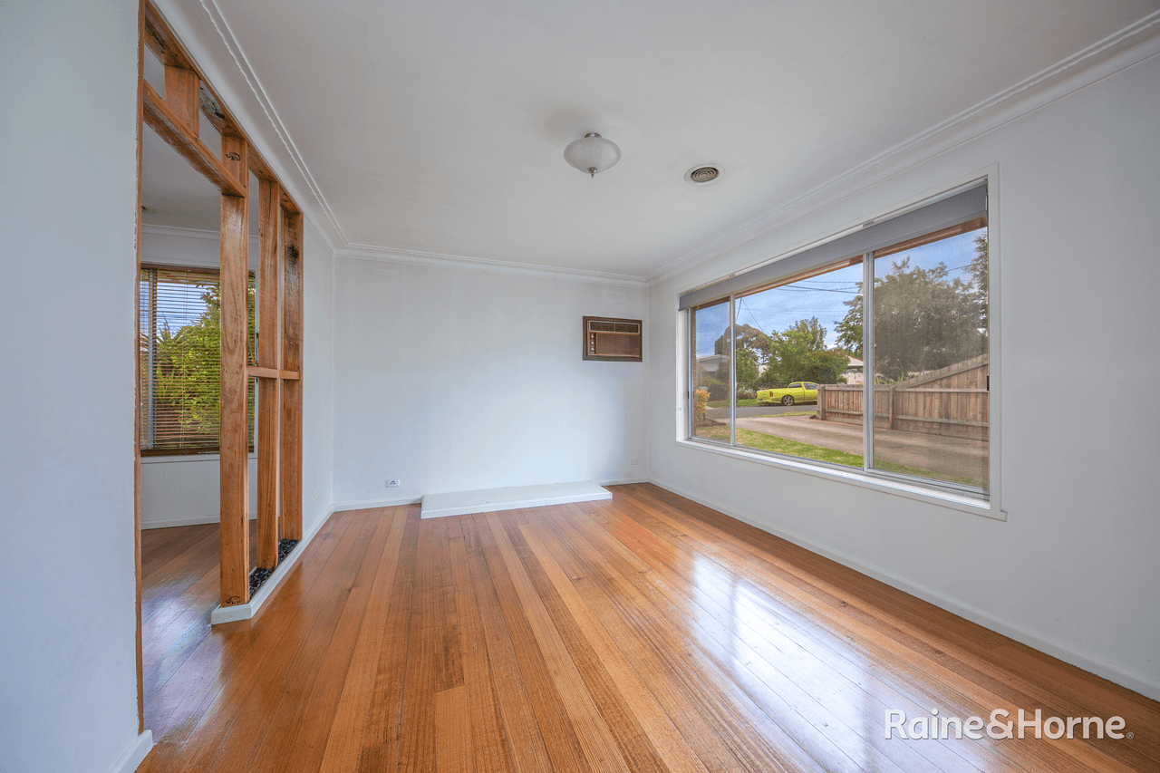 8 Oxley Street, SUNBURY, VIC 3429