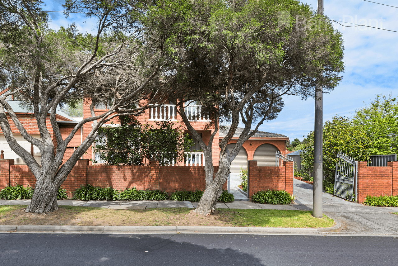 323 Cranbourne Road, Frankston, VIC 3199