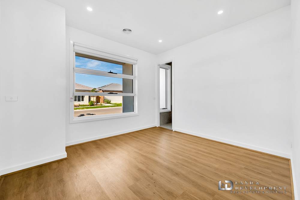 14 Bracegridel Drive, MICKLEHAM, VIC 3064