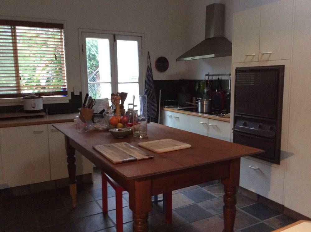 69 Bimbadeen Avenue, BANORA POINT, NSW 2486