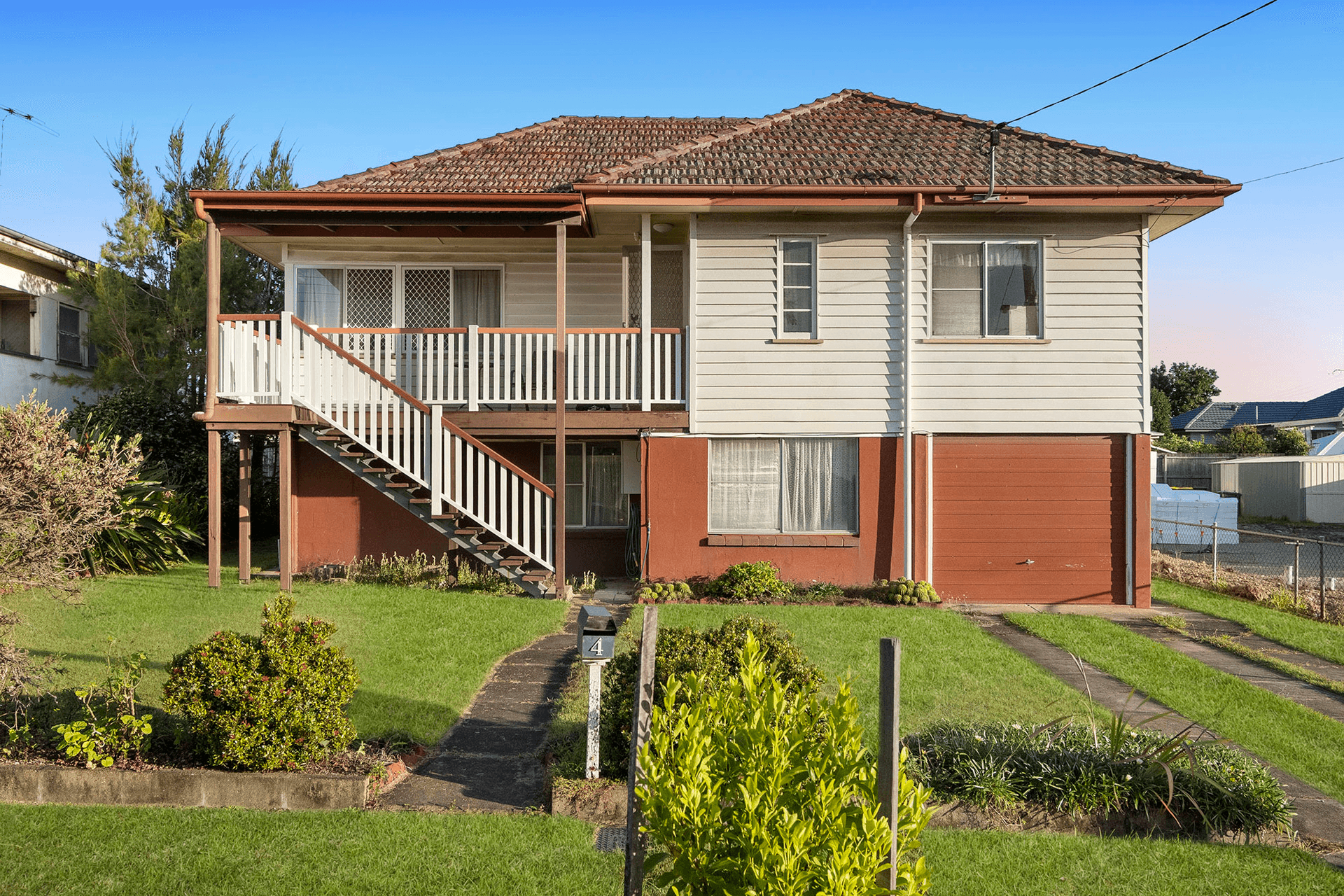 4 Lichfield Street, Carina, QLD 4152