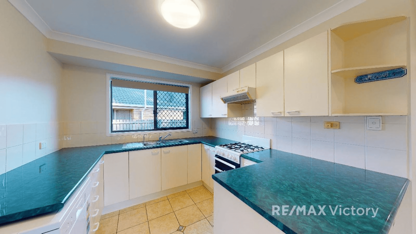4 Fernlea Court, CABOOLTURE, QLD 4510