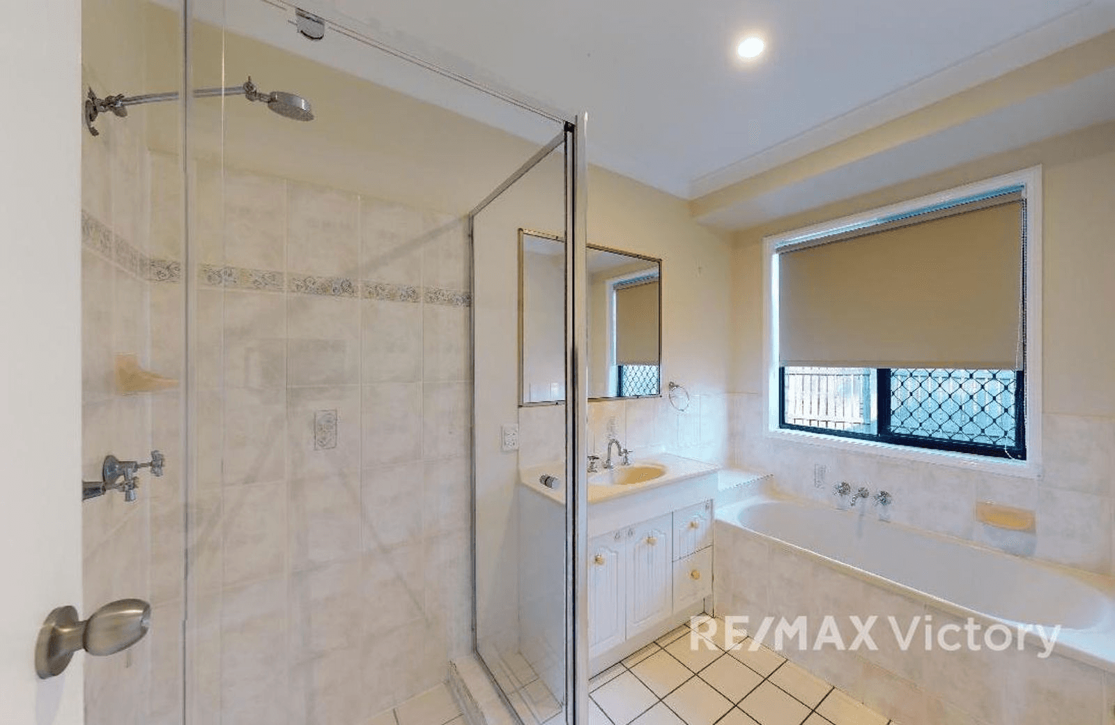 4 Fernlea Court, CABOOLTURE, QLD 4510