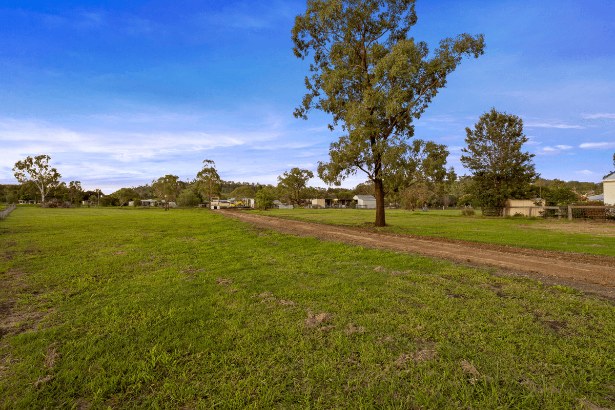 3 Gowrie Lilyvale Road, Gowrie Junction, QLD 4352