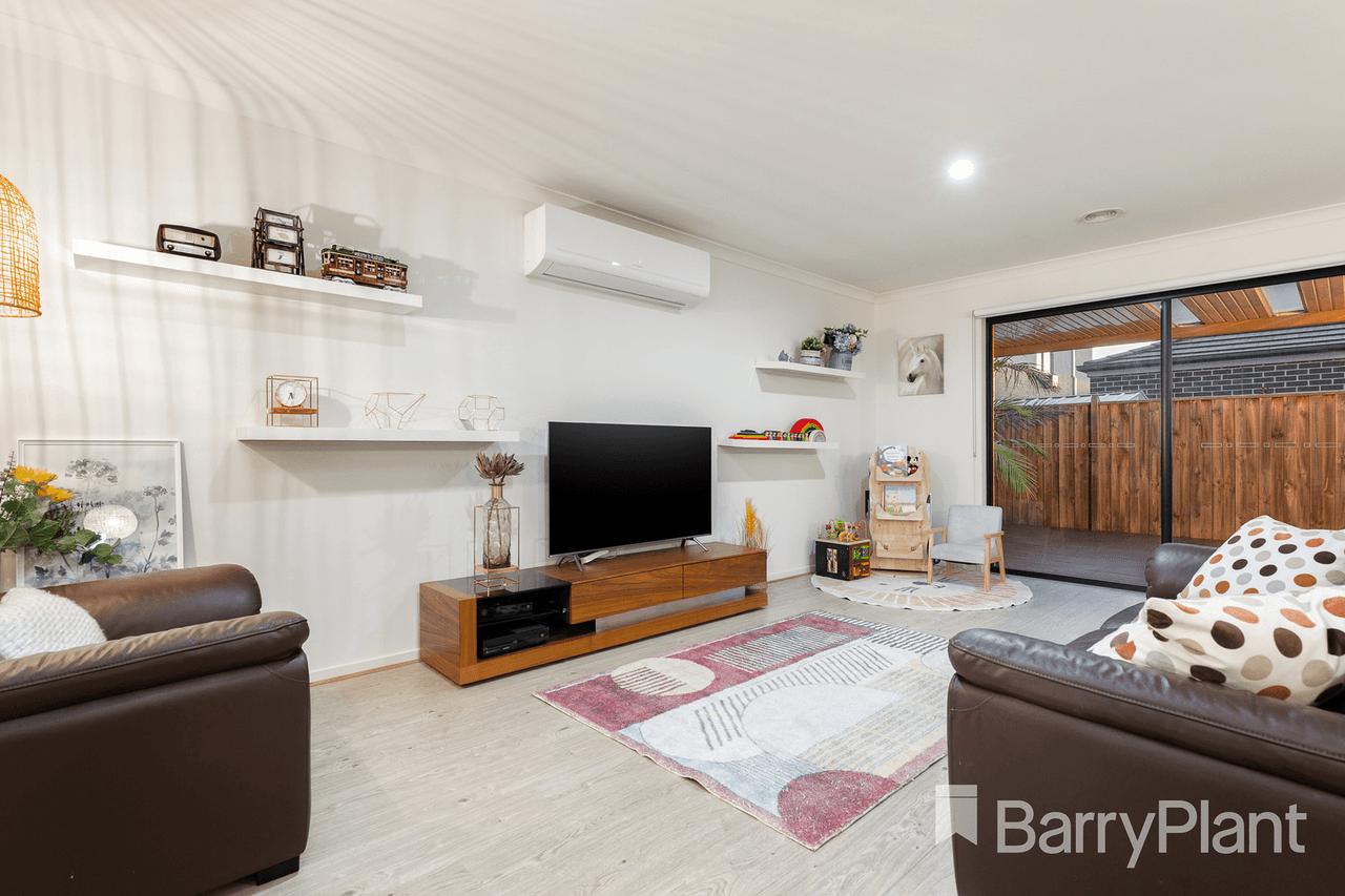 13 Dahlia Crescent, Keysborough, VIC 3173