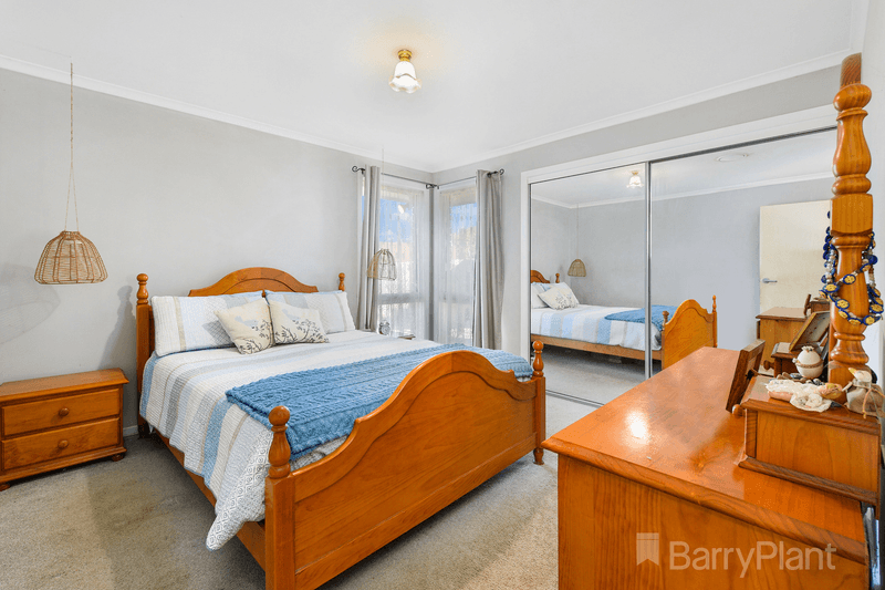 7 Merdon Place, Kurunjang, VIC 3337