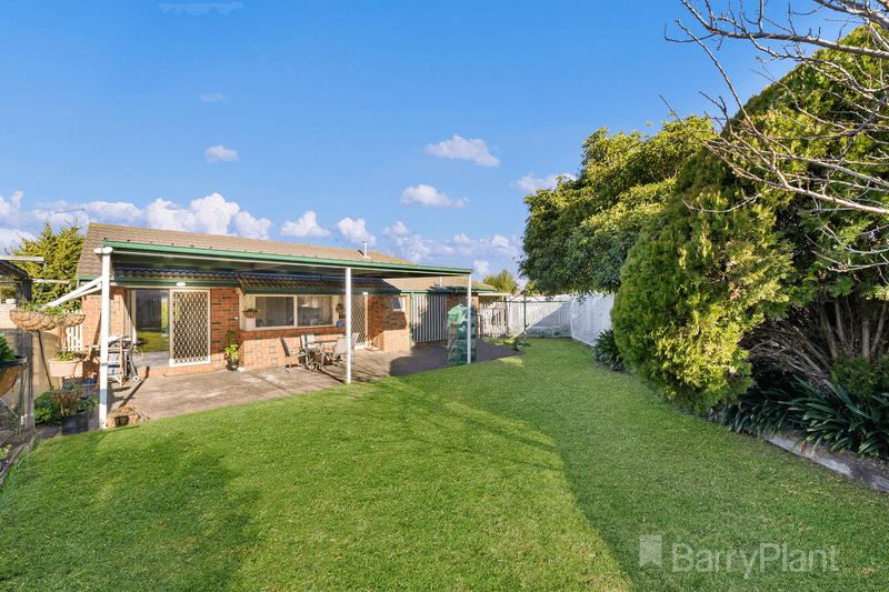 7 Merdon Place, Kurunjang, VIC 3337