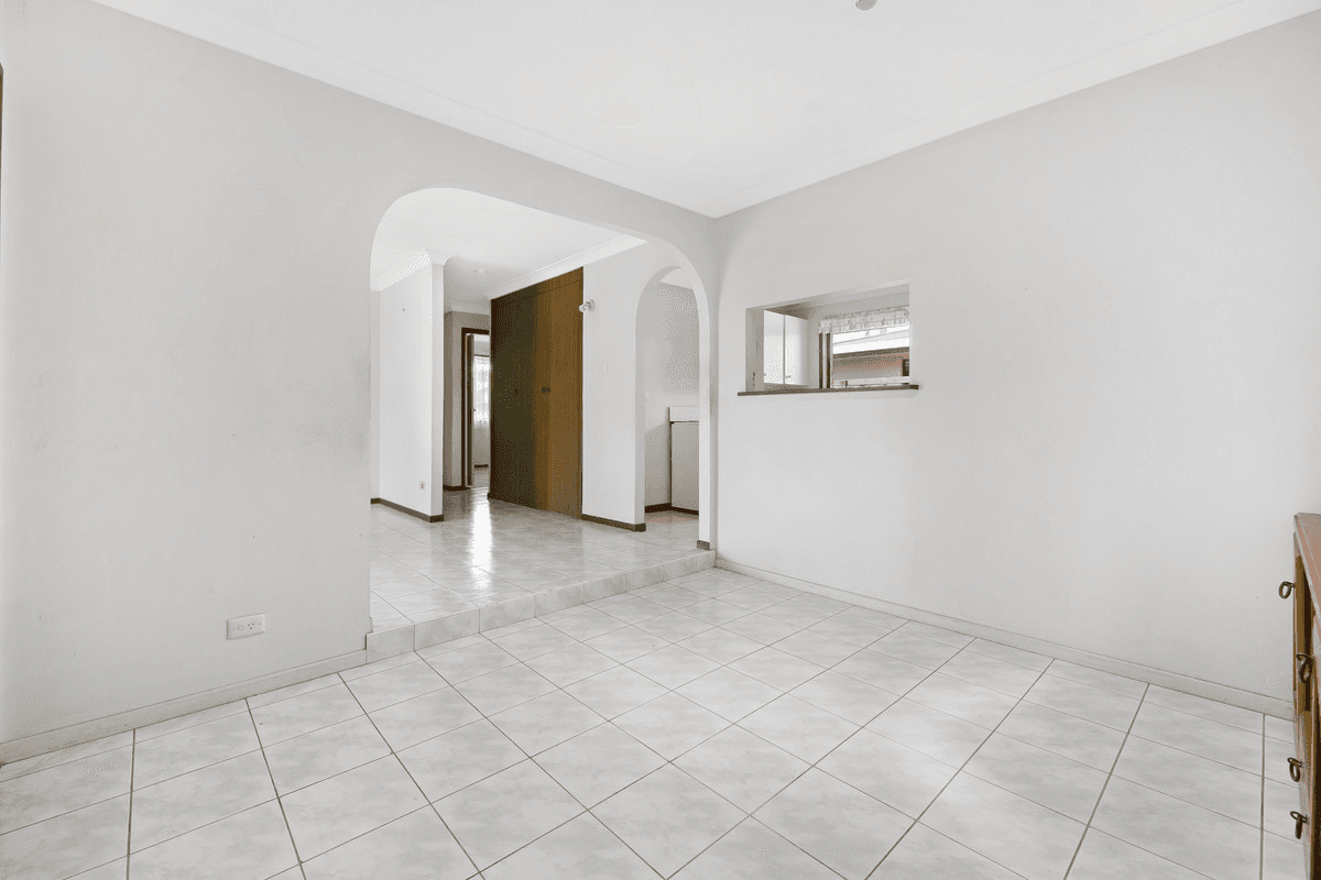 1/2 Doggett Drive, Miami, QLD 4220