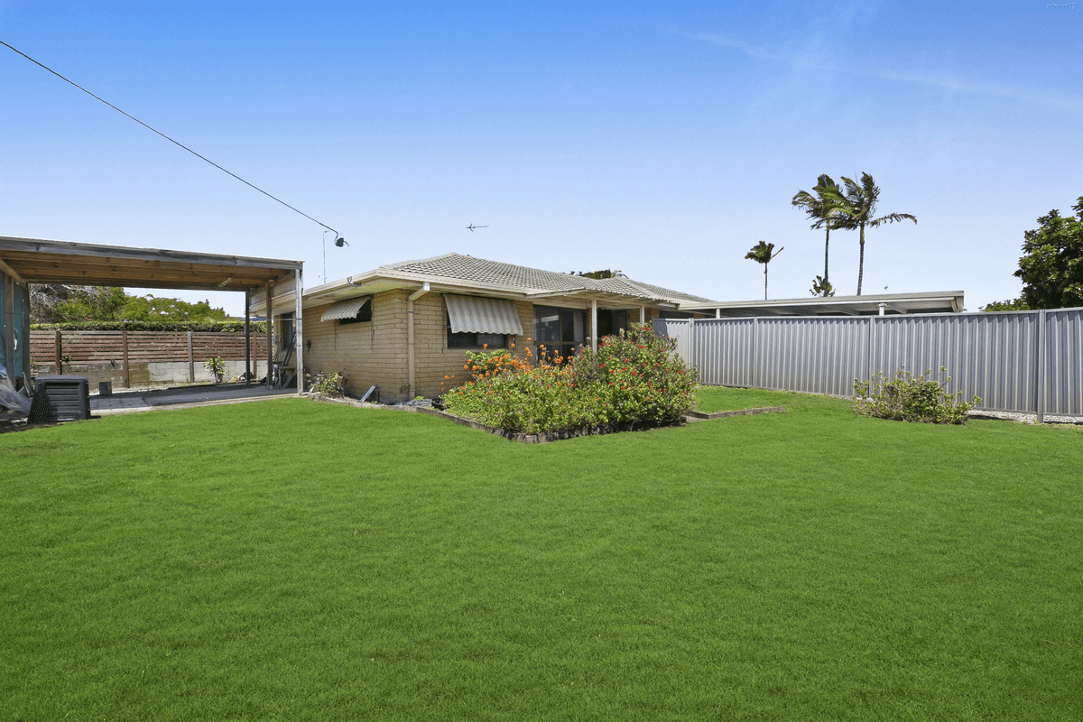 1/2 Doggett Drive, Miami, QLD 4220