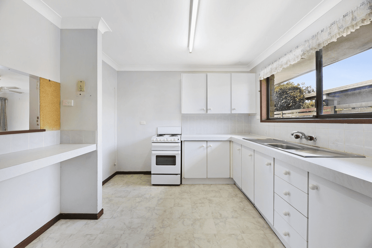 1/2 Doggett Drive, Miami, QLD 4220
