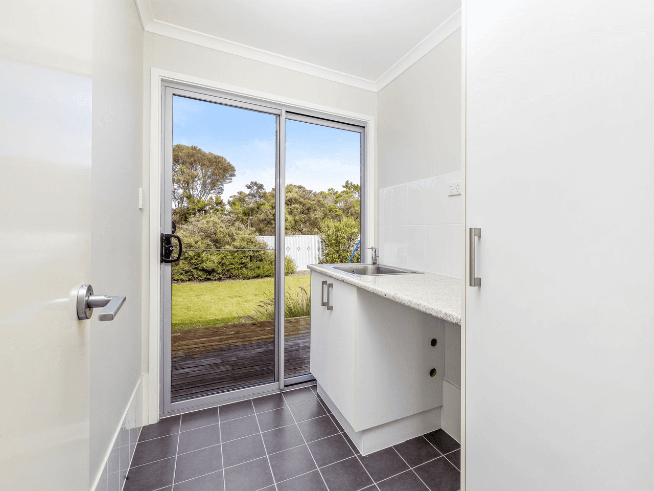 23-25 Nancy Road, COFFIN BAY, SA 5607