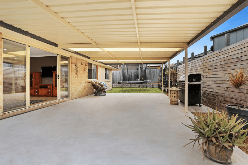 4 Montazah Avenue, Spring Farm, NSW 2570