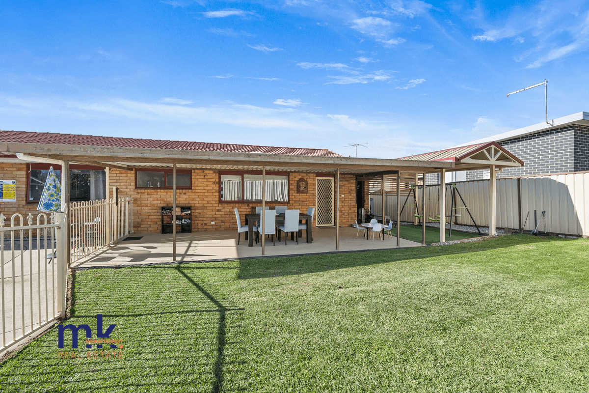 21 Stranraer Drive, St Andrews, NSW 2566