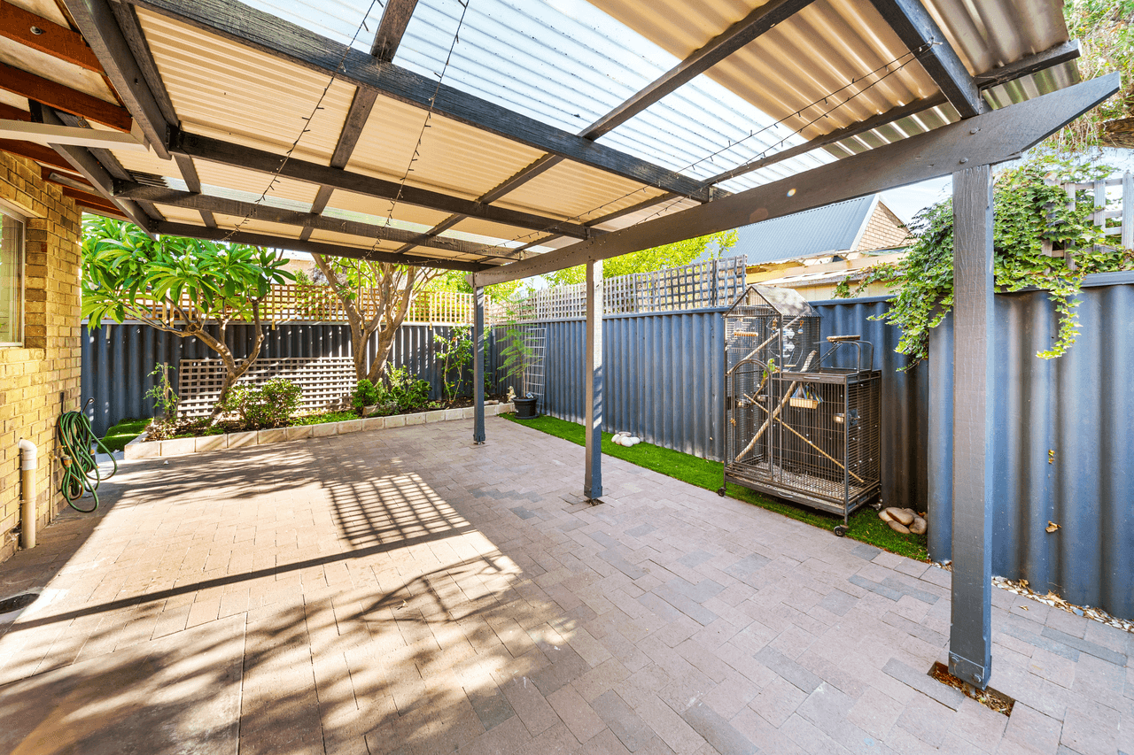 16/61 SHAKESPEARE Avenue, YOKINE, WA 6060