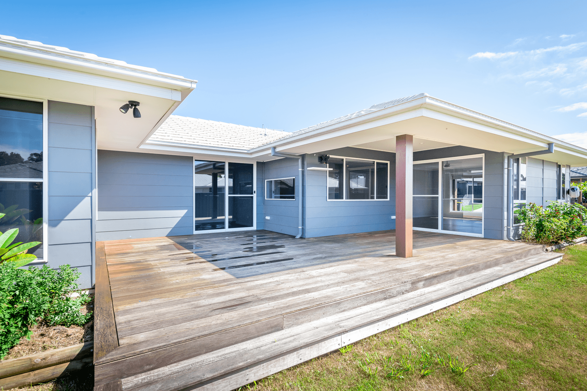 1 Serenity Bay Road, Emerald Beach, NSW 2456