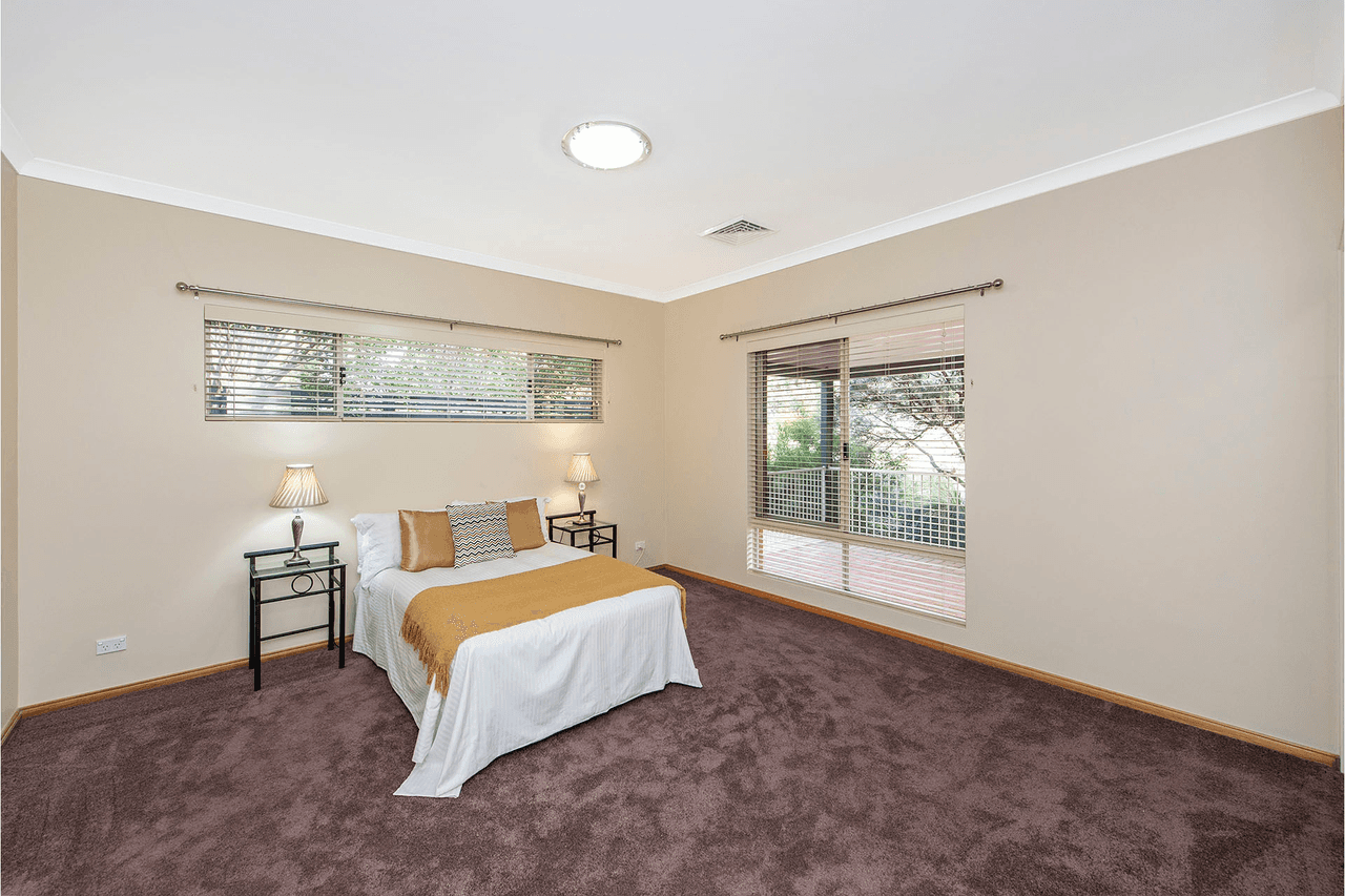 2 Salicina Gardens, Roleystone, WA 6111