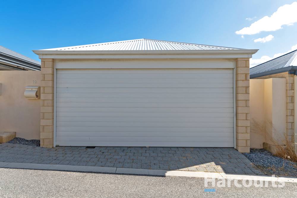12 Hexham Terrace, ALKIMOS, WA 6038